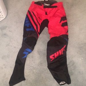 Motorcycle pants